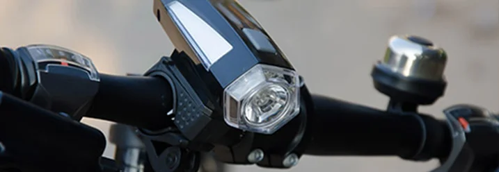 Fahrradlampe am Lenker